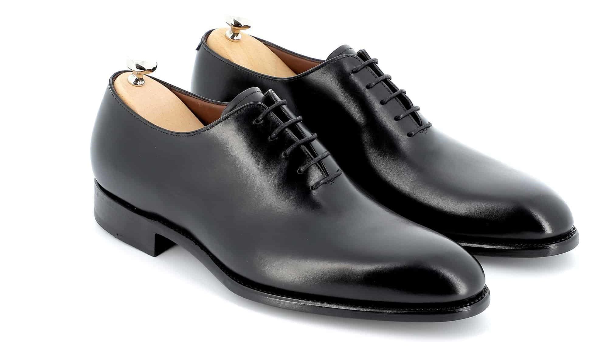 Richelieu Newton cuir noir semelles cuir