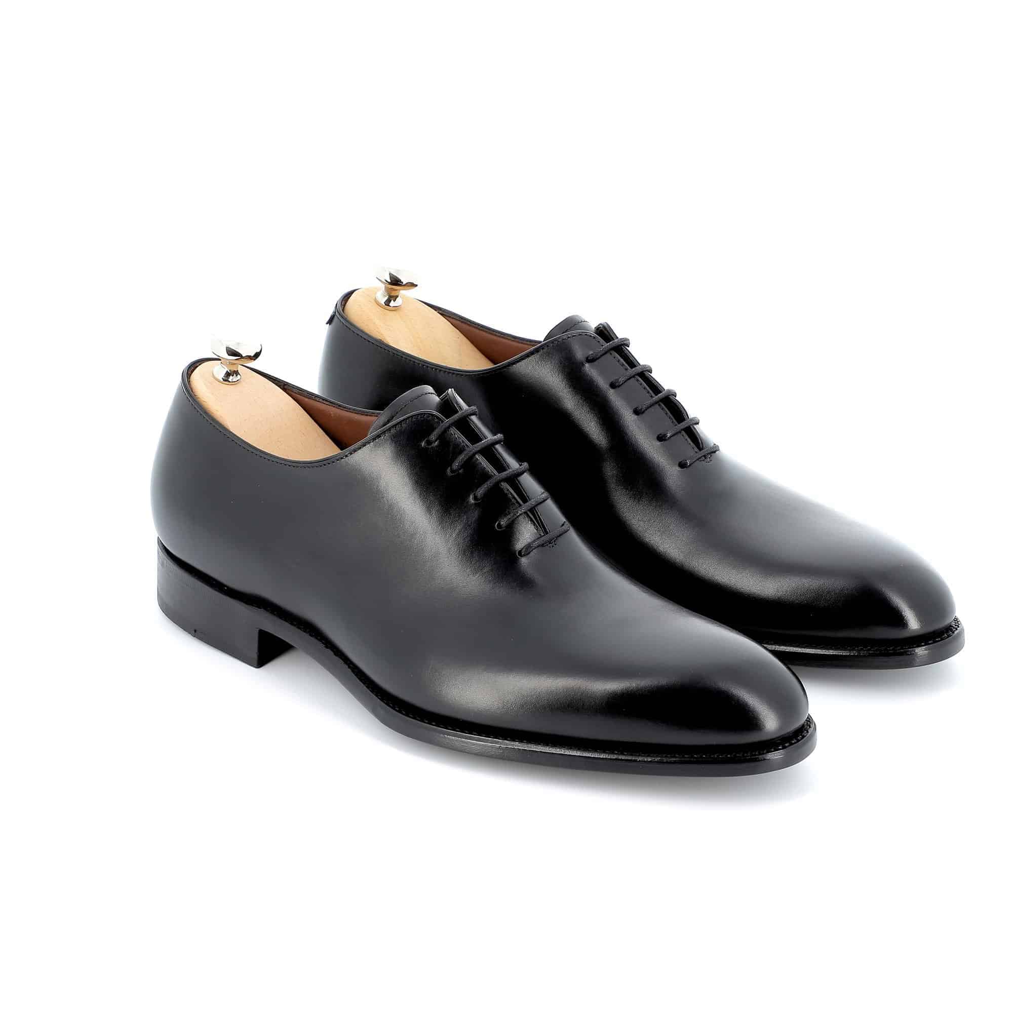 Richelieu Newton cuir noir semelles cuir