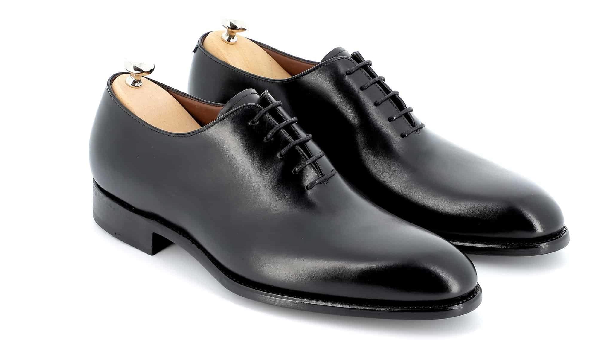 Richelieu Newton cuir noir semelles cuir