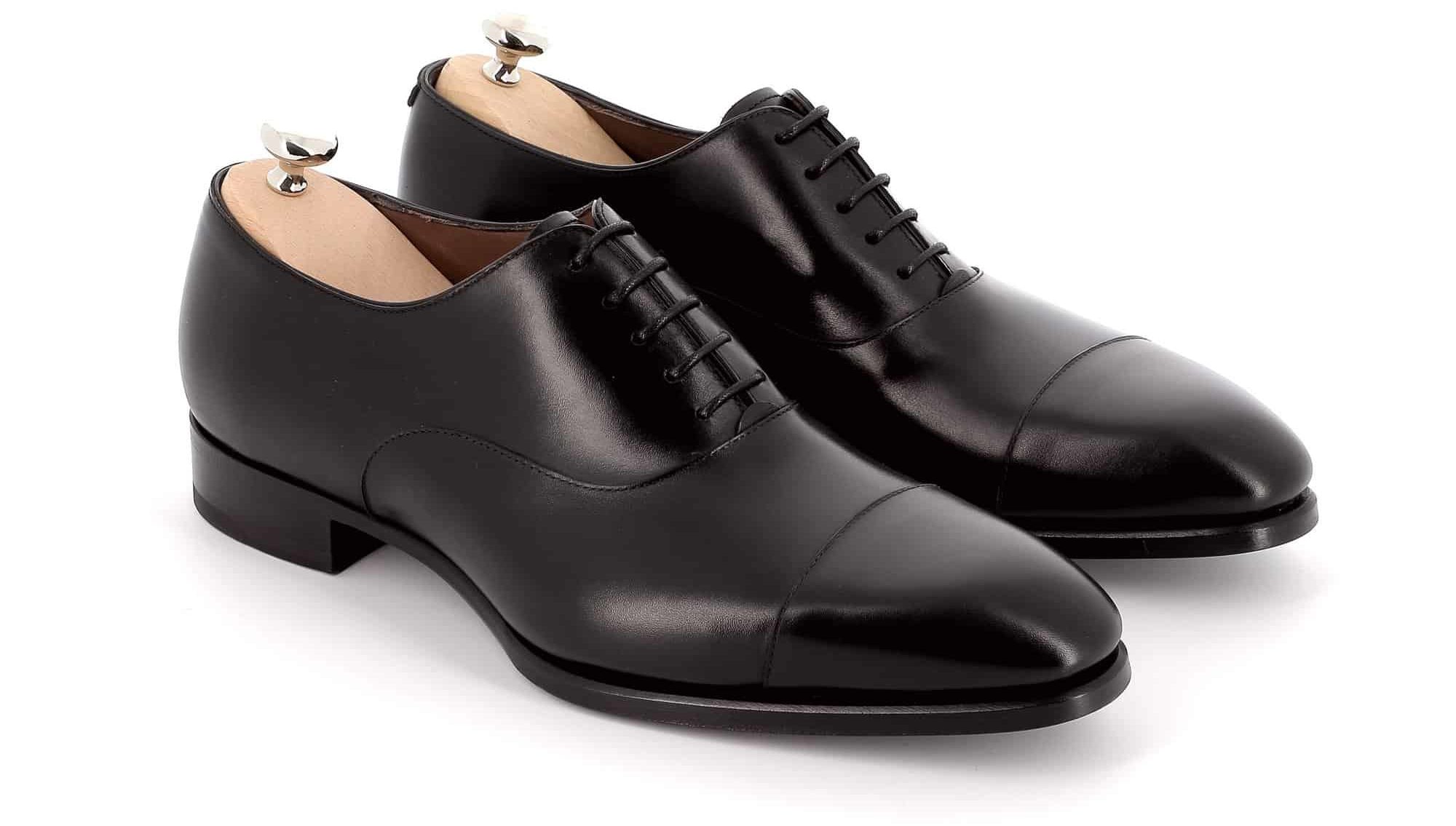 Richelieu cuir noir,richelieu cuir noir homme,richelieu cuir noire,chaussures richelieu,chaussures richelieu homme,chaussures richelieu cuir noir homme