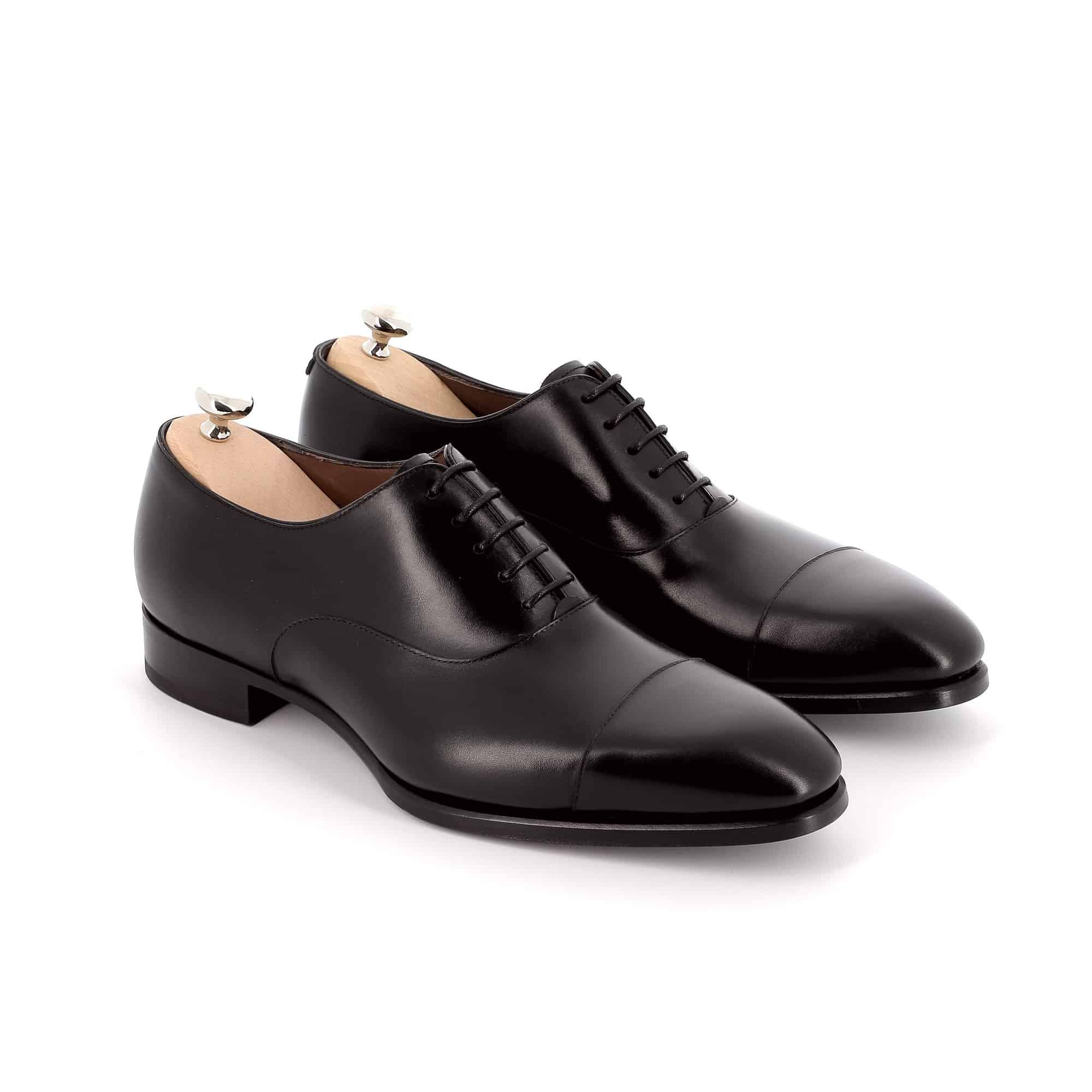 Richelieu cuir noir,richelieu cuir noir homme,richelieu cuir noire,chaussures richelieu,chaussures richelieu homme,chaussures richelieu cuir noir homme